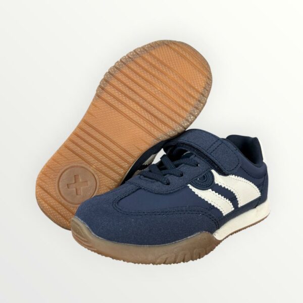 WhatsApp Image 2026-08-20 at 6.16.11 PM (3) SNEAKERS 154112