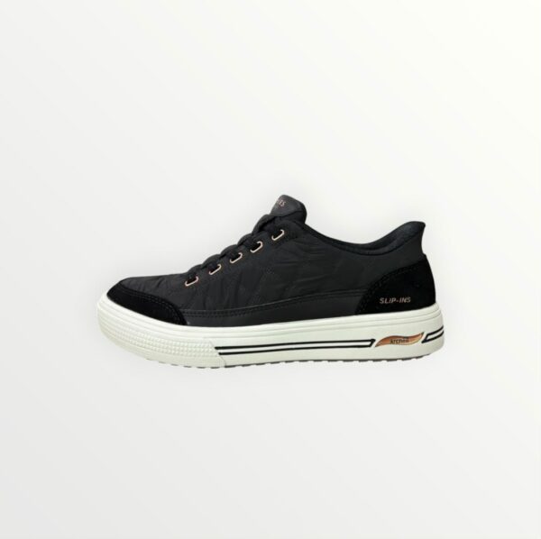 WhatsApp Image 2026-09-14 at 8.18.53 PM (1) SKECHERS 177209