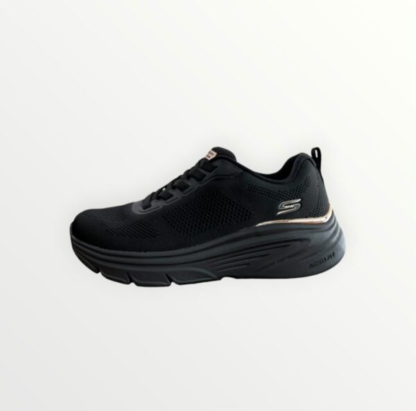 WhatsApp Image 2026-09-16 at 5.50.32 PM (1) SKECHERS 117720